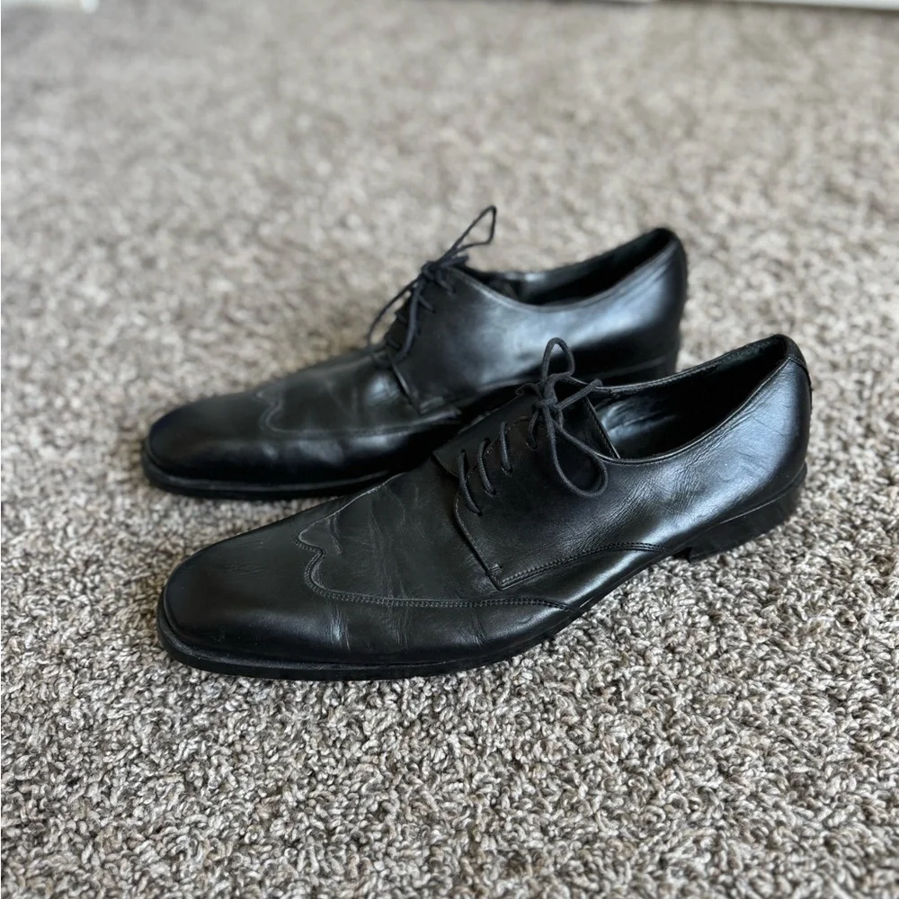 Gucci leather men dress shoes